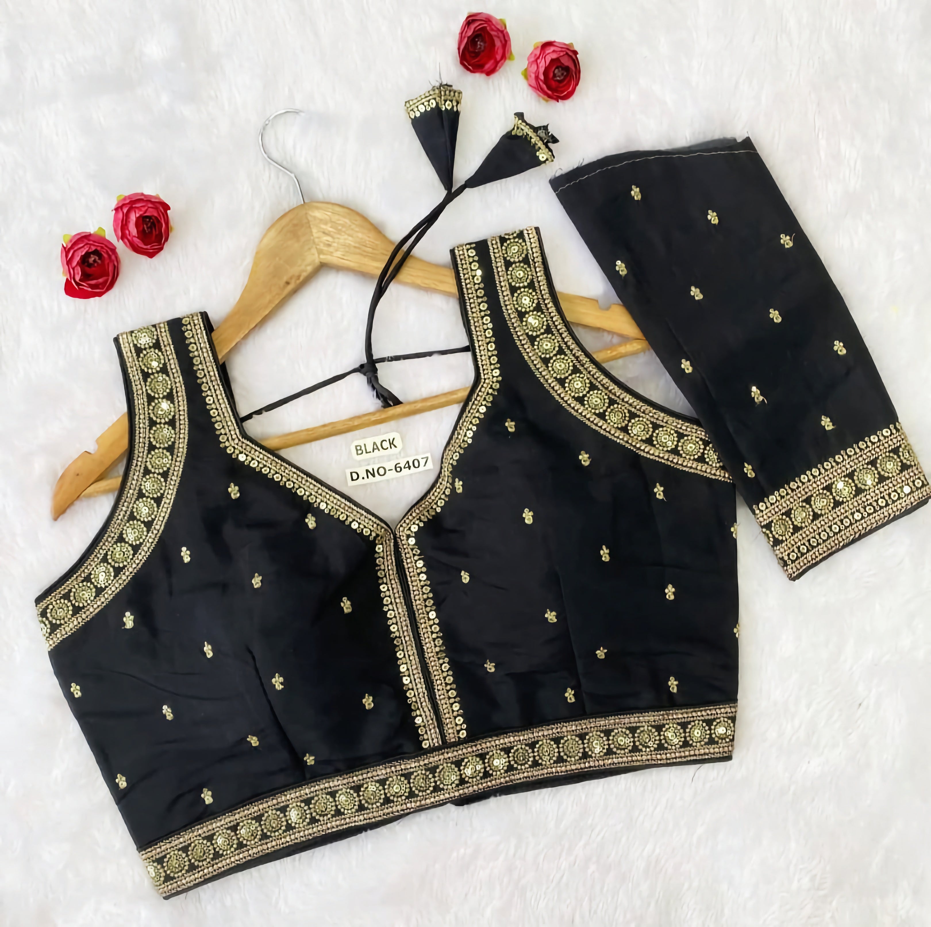 Slub Silk Saree Blouse | Gold Sequin Circular Medallion Border & Buti Work